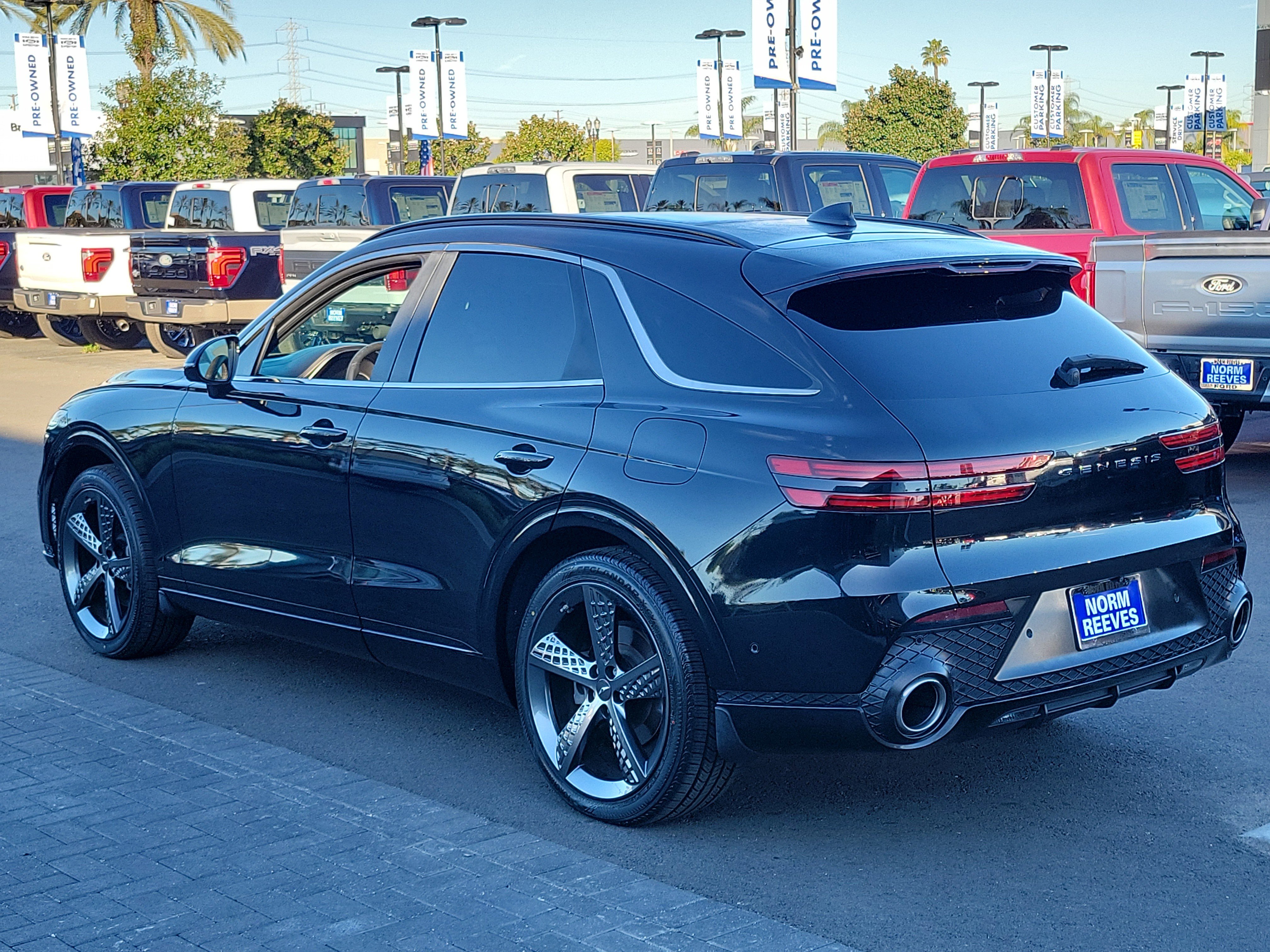 Certified 2022 Genesis GV70 2.5T w/ Sport Prestige Package image 29