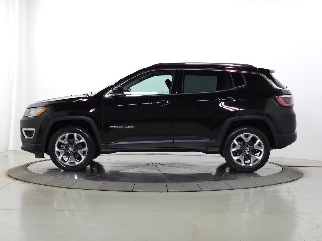 Used 2019 Jeep Compass Limited AWD/4WD image 4