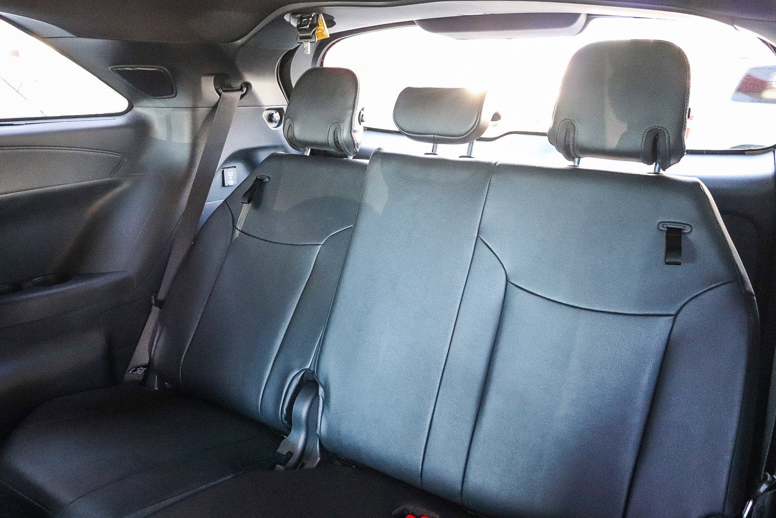 Used 2025 Toyota Sienna Platinum image 20