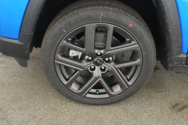 New 2026 Jeep Compass Latitude image 4