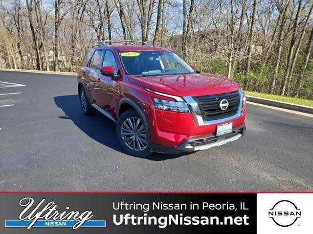 Certified 2025 Nissan Pathfinder SL w/ SL Premium Package image 1