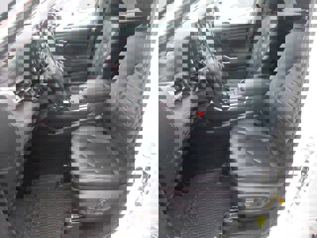 Used 2021 Toyota Highlander XLE image 10