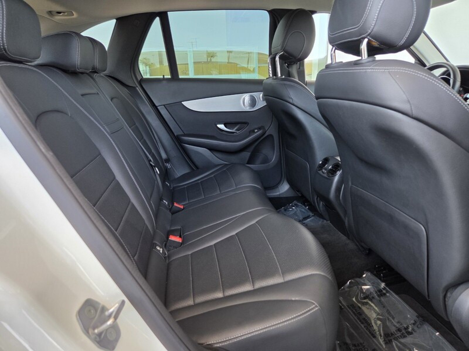 Used 2019 Mercedes-Benz GLC 300 image 18