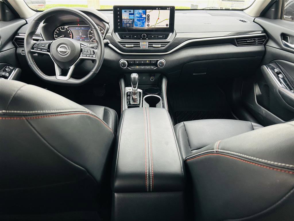 Used 2024 Nissan Altima 2.5 SR w/ SR Premium Package AWD/4WD image 22
