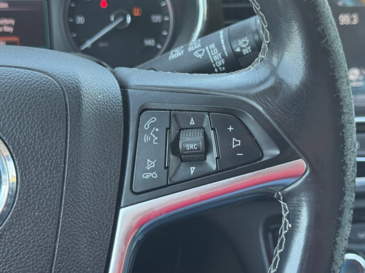 Used 2019 Buick Encore Preferred w/ Safety Package FWD image 23