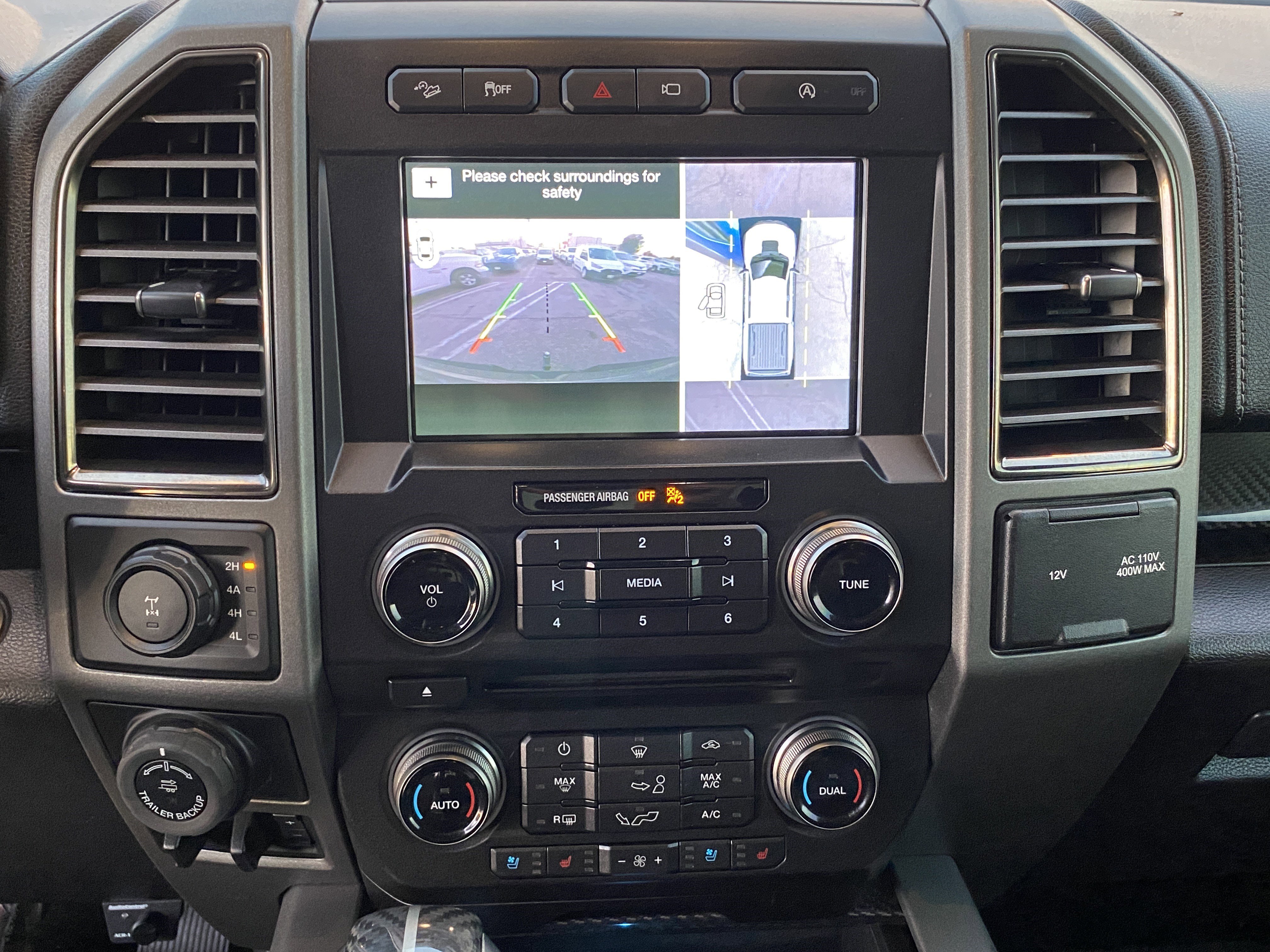 Used 2018 Ford F150 Raptor w/ Equipment Group 802A Luxury image 12