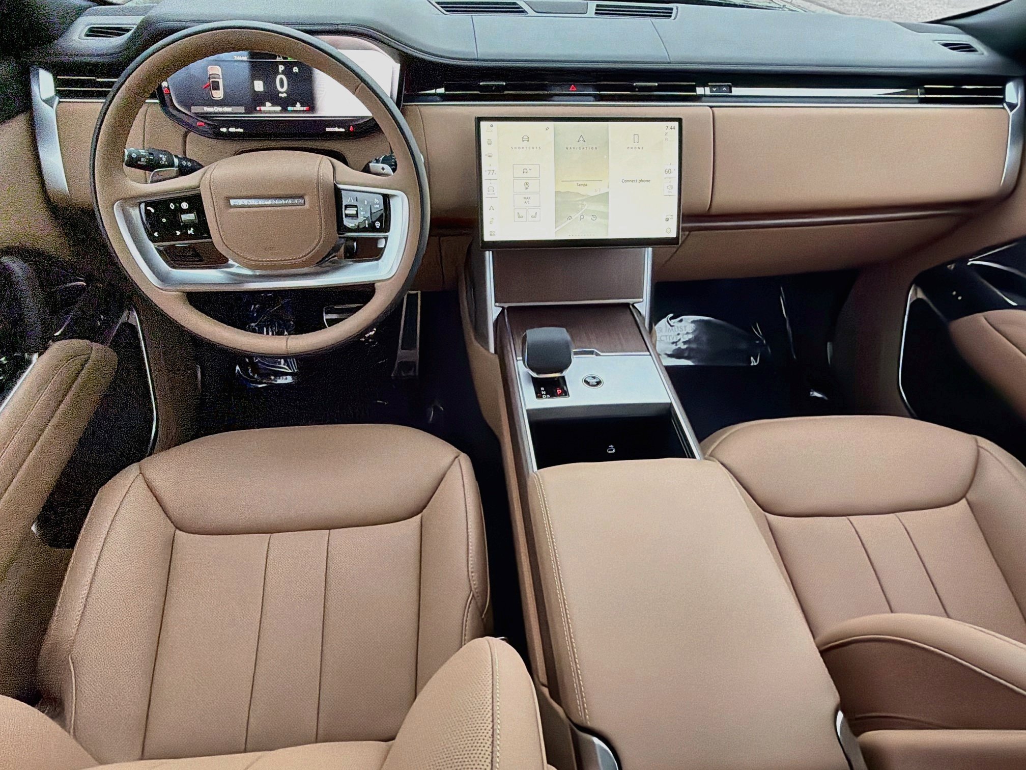 New 2026 Land Rover Range Rover SE AWD/4WD image 17