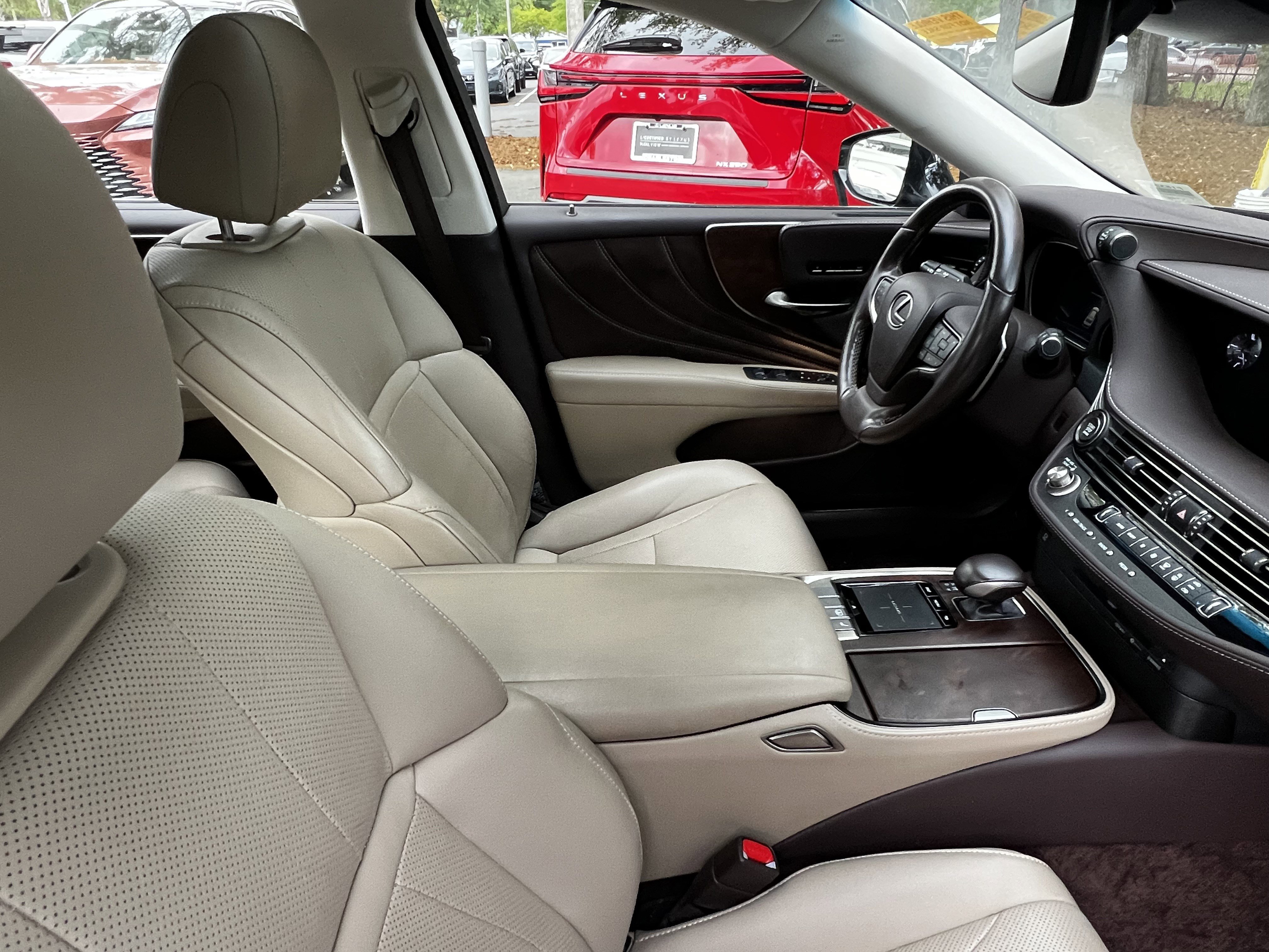 Used 2018 Lexus LS 500 AWD w/ Accessory Package (Z1) image 48