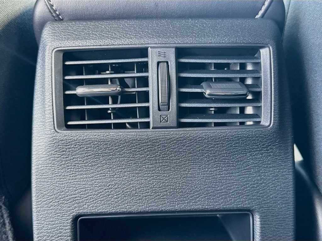 New 2026 Mitsubishi Outlander ES FWD image 25