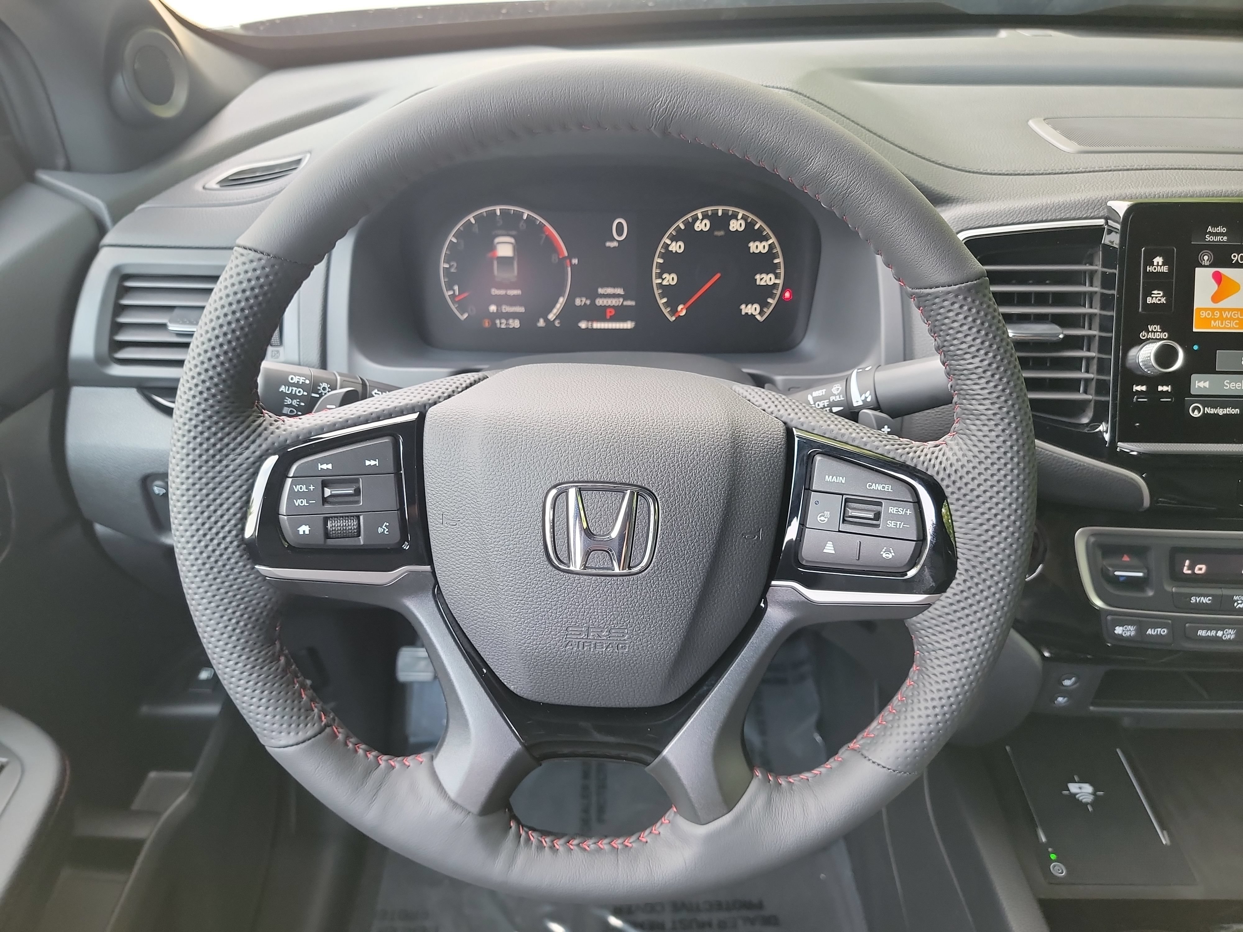 New 2026 Honda Ridgeline Black Edition image 17