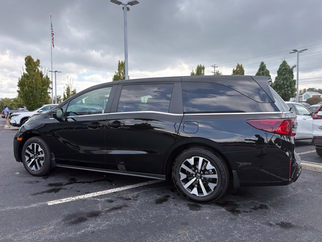Certified 2026 Honda Odyssey EX-L image 9