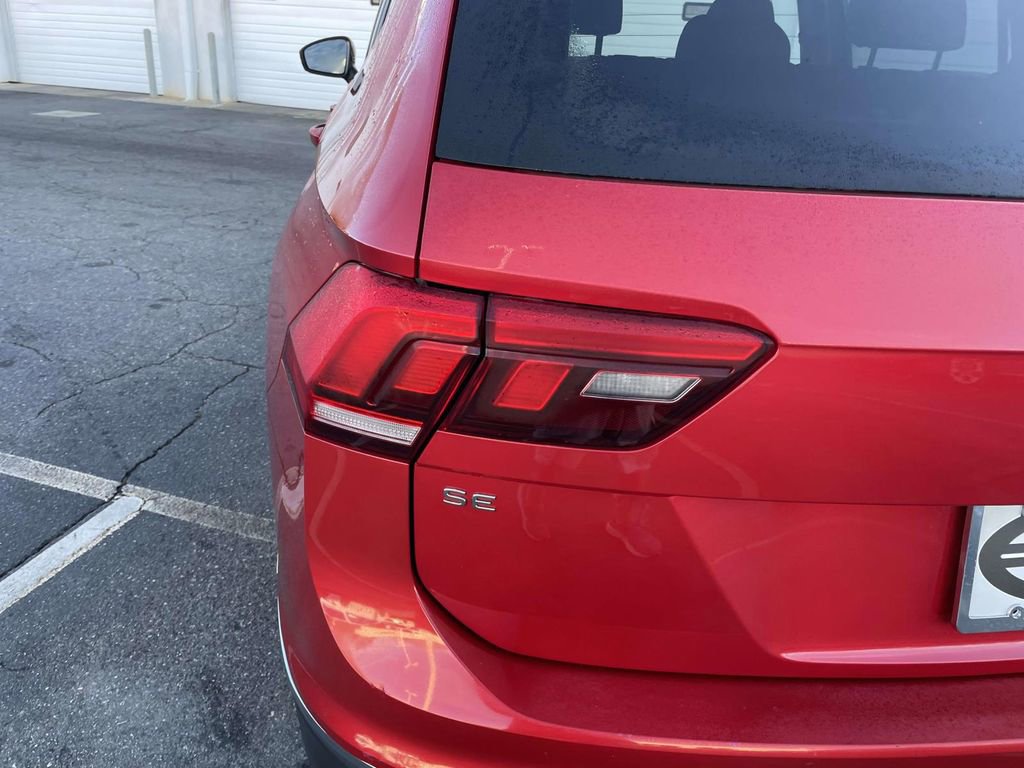 Used 2022 Volkswagen Tiguan SE image 20