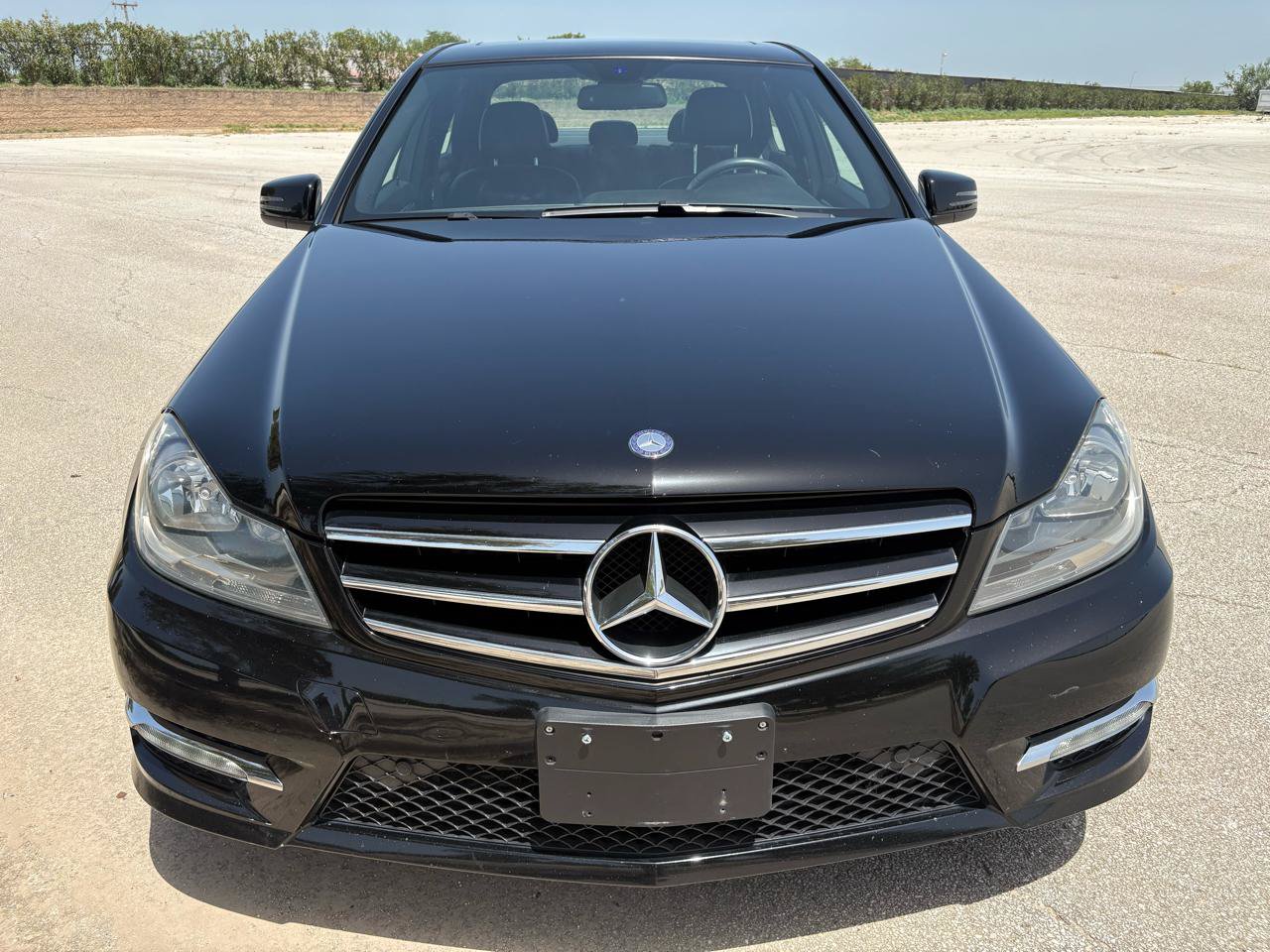 Used 2014 Mercedes-Benz C 250 Sedan image 4