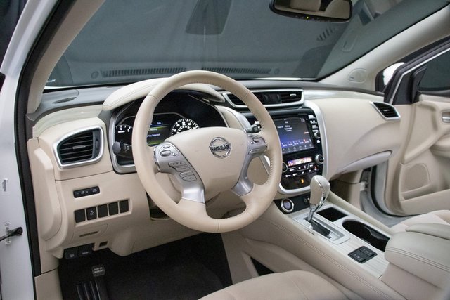 Used 2018 Nissan Murano SV w/ Premium Package image 22