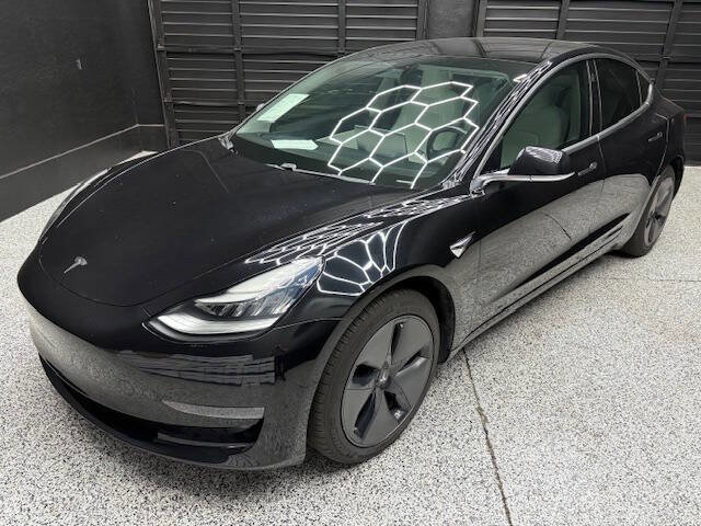 Used 2018 Tesla Model 3 Long Range image 4