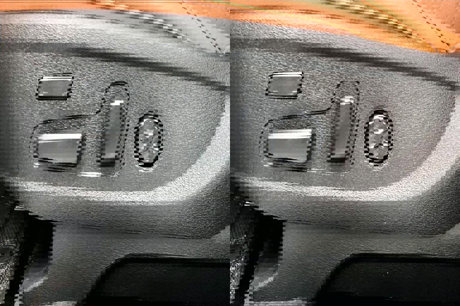 Used 2024 Kia Telluride SX X-Line image 33