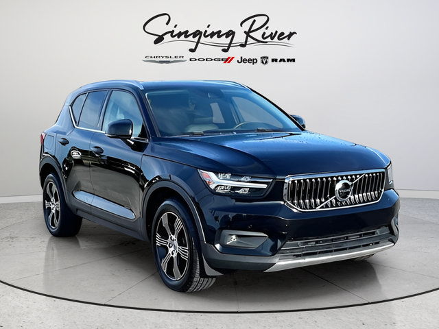 Used 2021 Volvo XC40 T5 Inscription