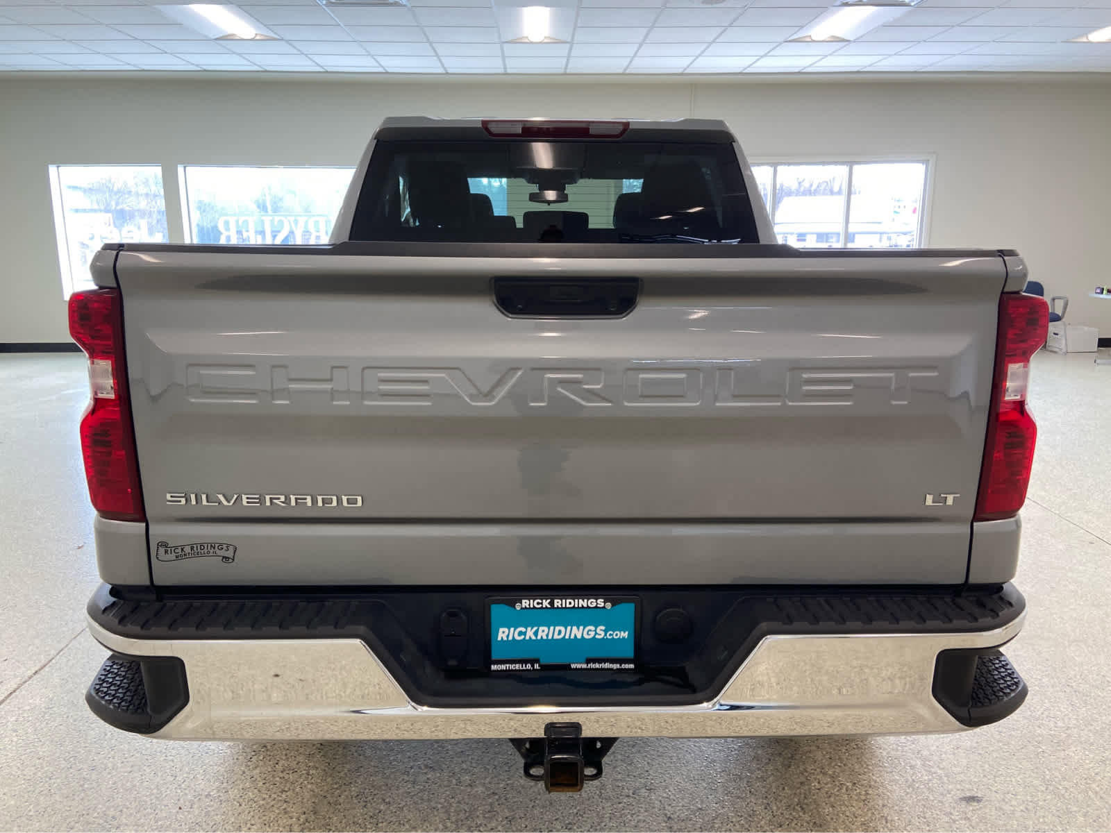 Used 2023 Chevrolet Silverado 1500 LT image 8