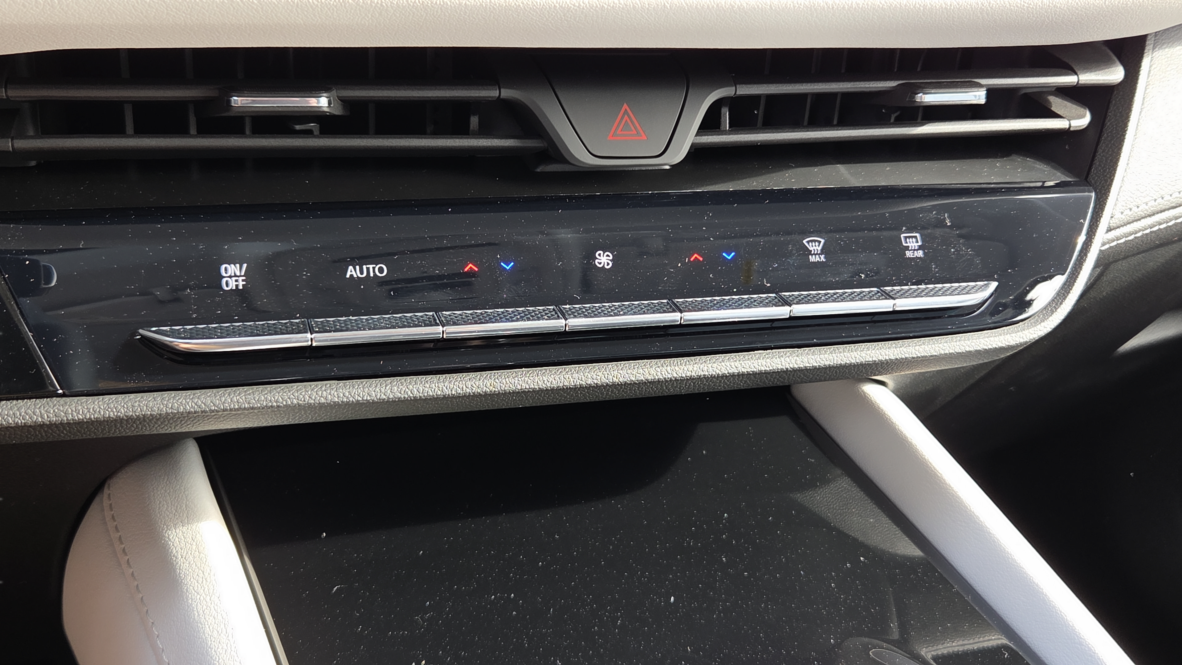 New 2026 Buick Envision Avenir AWD/4WD image 19