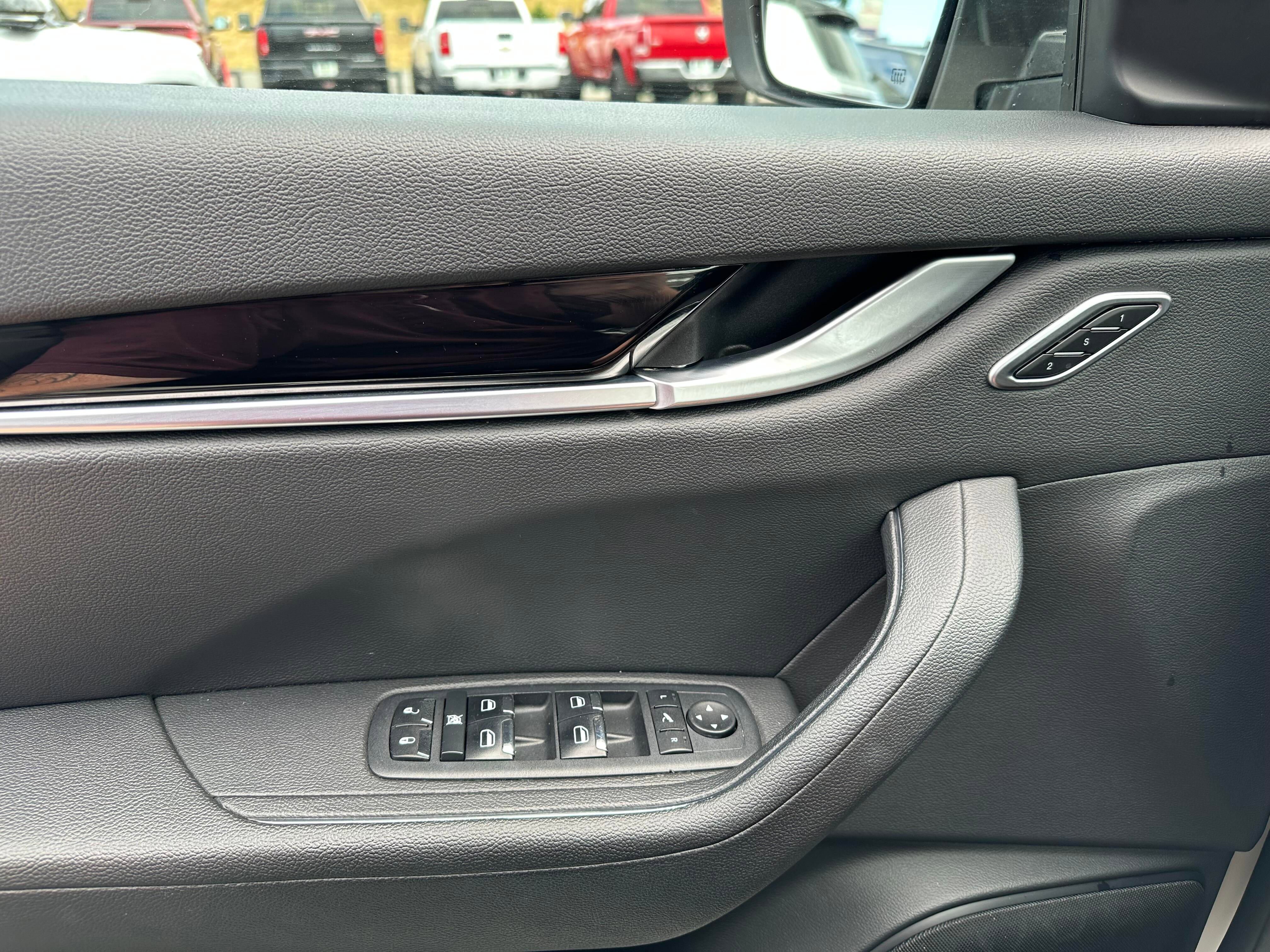 Used 2023 Maserati Levante Modena image 32