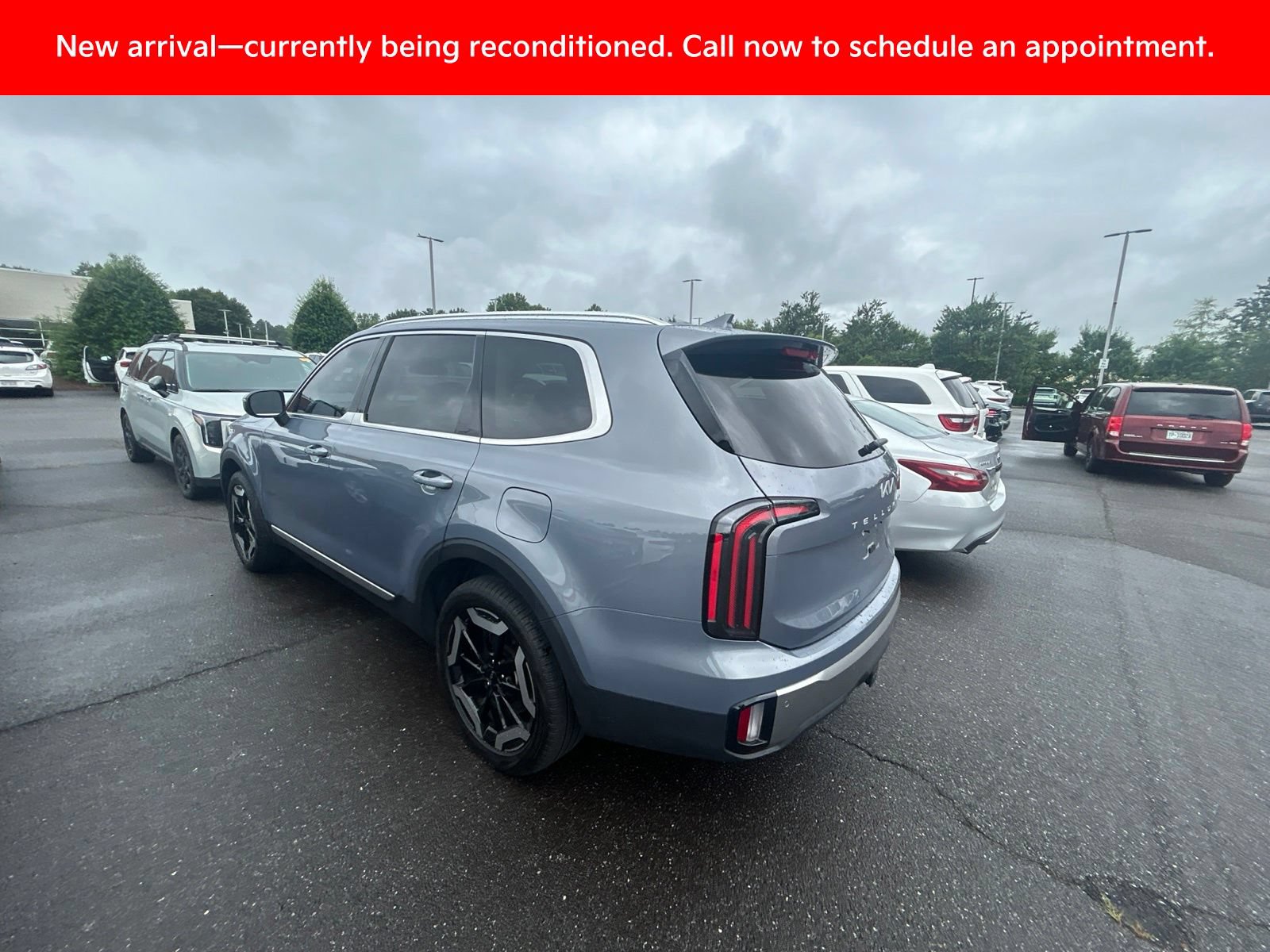 Certified 2025 Kia Telluride EX w/ EX Captain's Chair Package AWD/4WD image 12