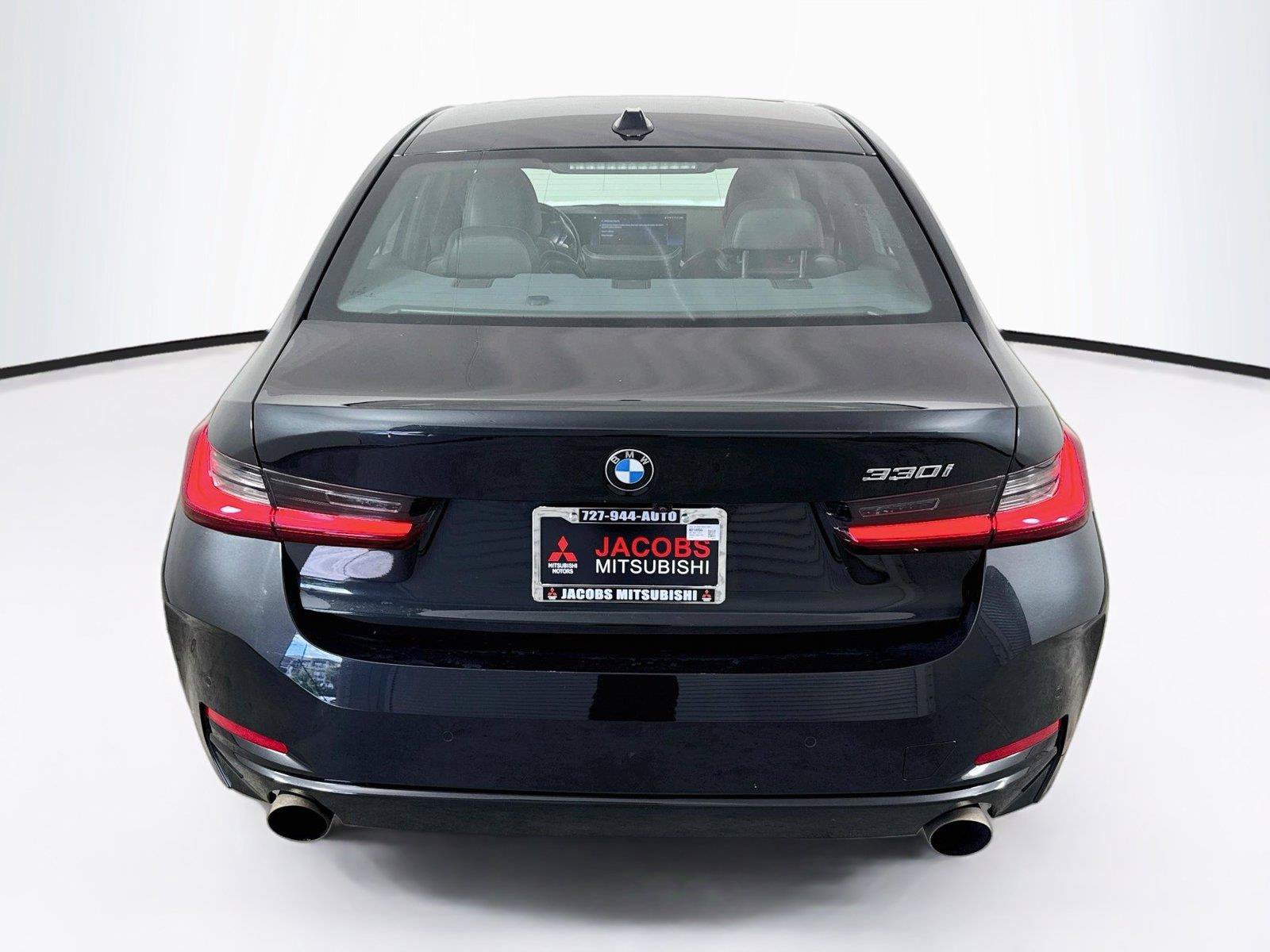 Used 2024 BMW 330i Sedan RWD image 4