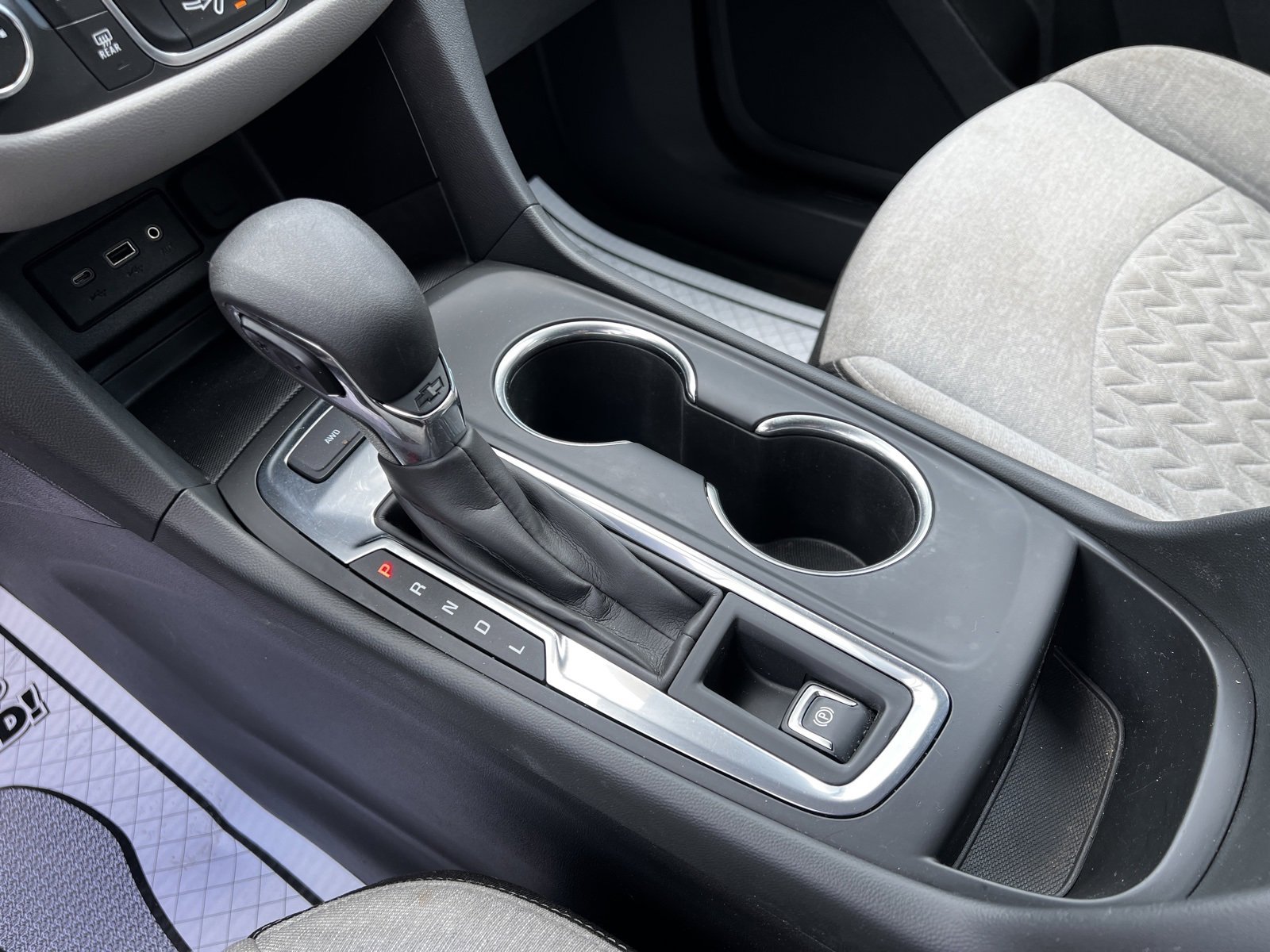 Used 2022 Chevrolet Equinox LS w/ LS Convenience Package image 21