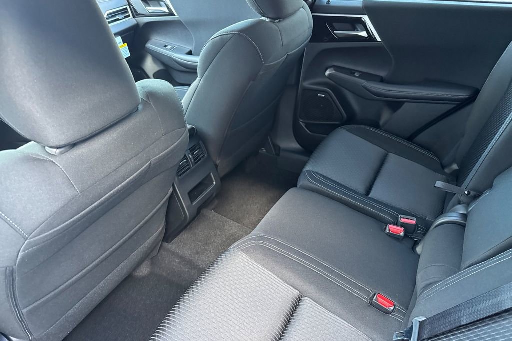 New 2026 Mitsubishi Outlander ES AWD/4WD image 12