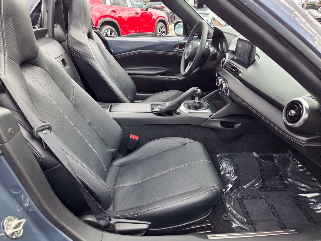 Certified 2021 MAZDA MX-5 Miata RF Grand Touring RWD image 15