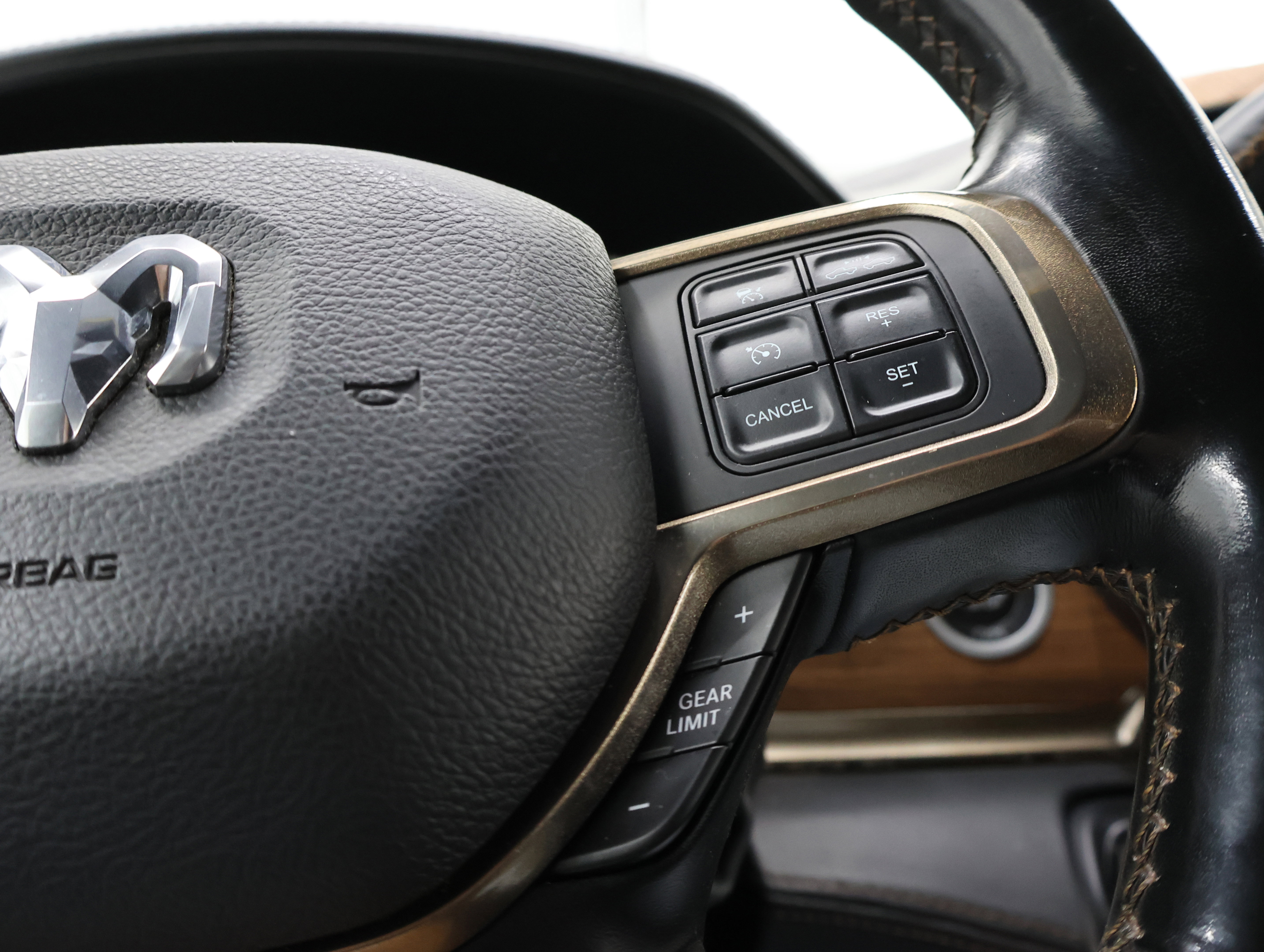 Used 2021 RAM 3500 Limited image 14