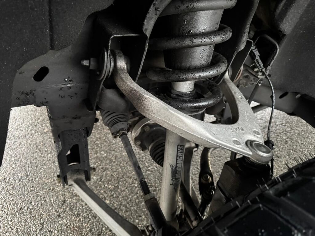 Used 2015 GMC Sierra 1500 SLT w/ SLT Crew Cab Value Package image 18