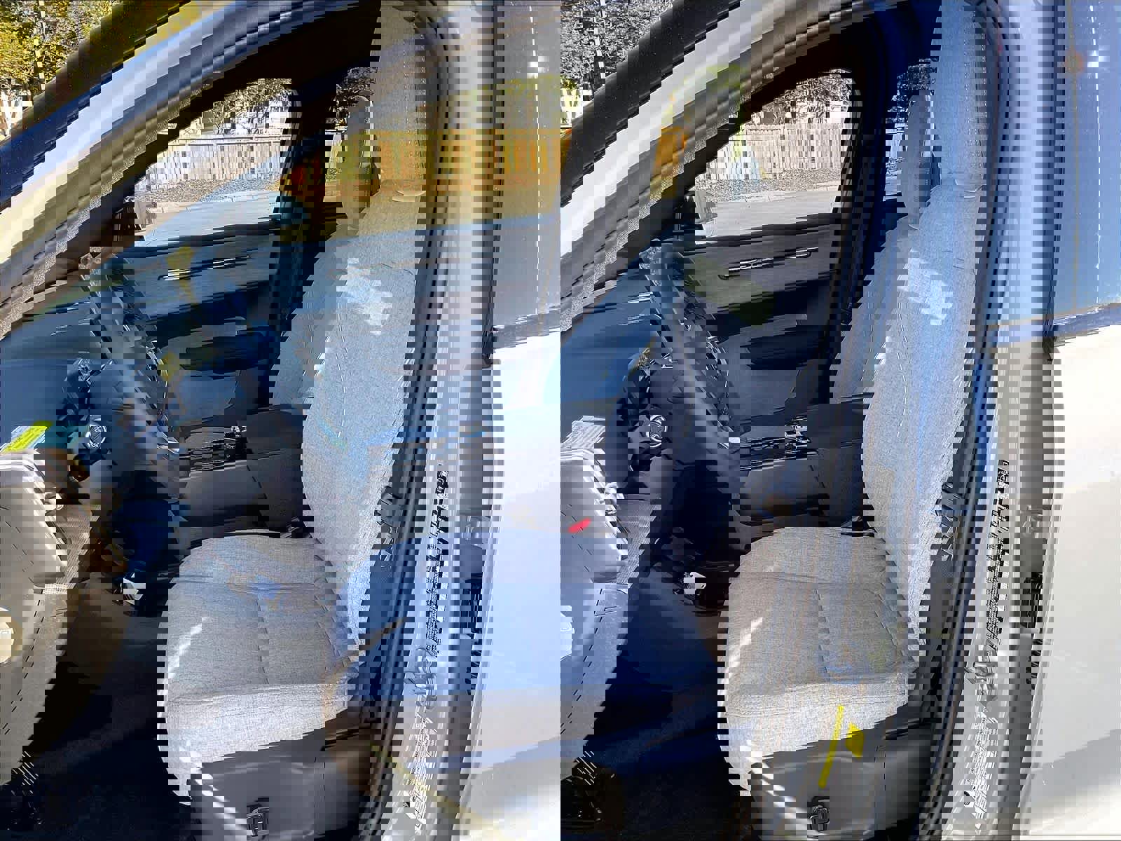 New 2026 Volvo EX30 Ultra w/ Climate Package image 11