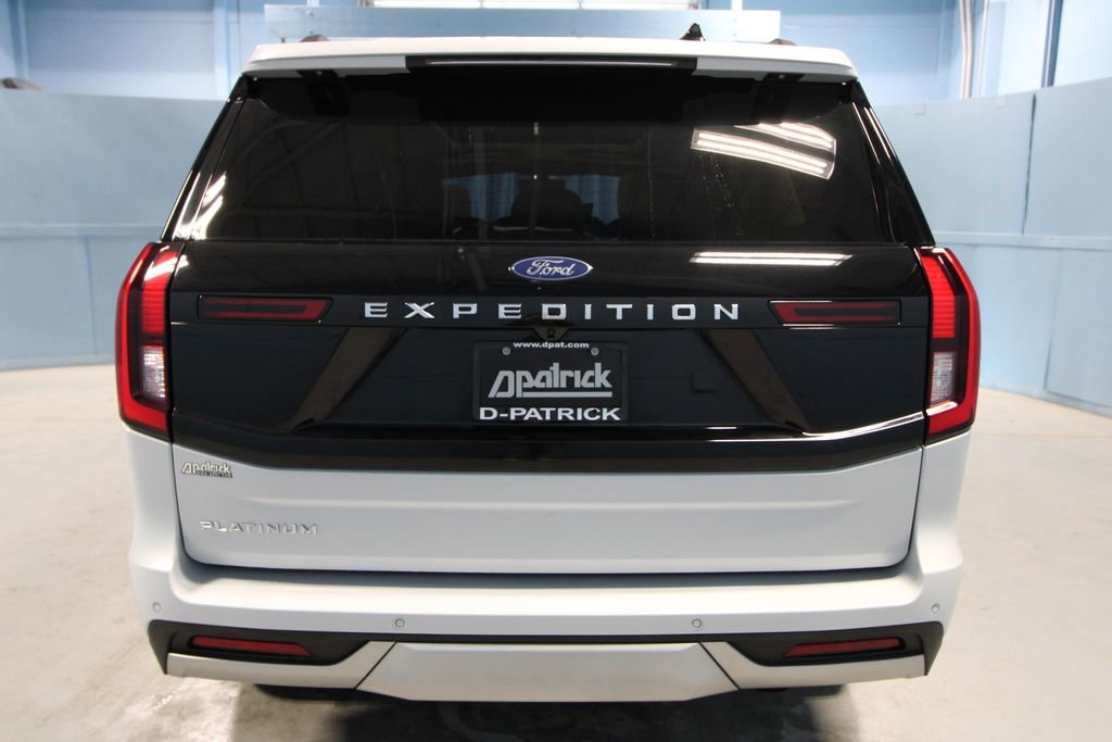 Used 2025 Ford Expedition Platinum w/ Platinum Ultimate Package image 39