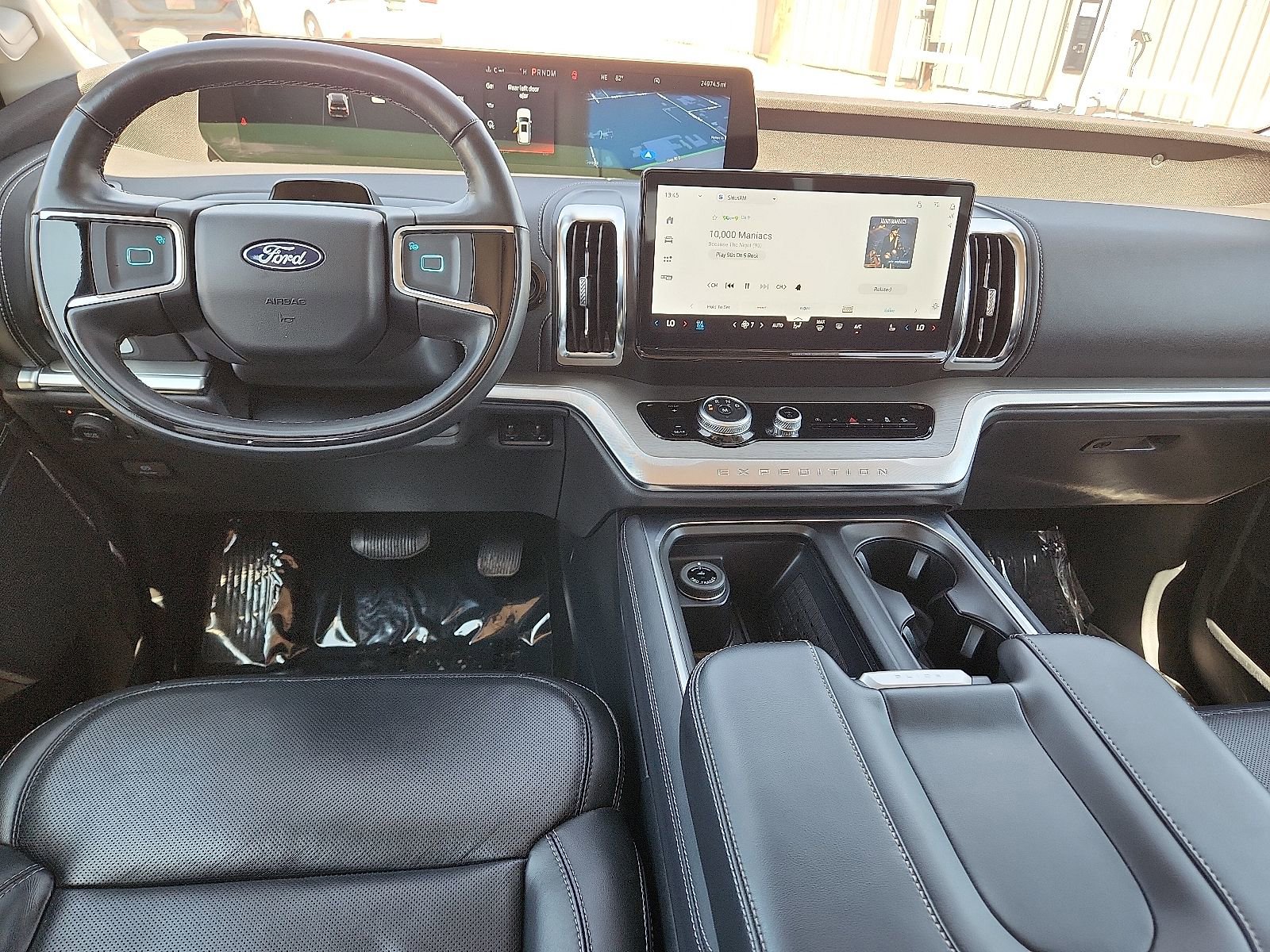 Used 2025 Ford Expedition Max Platinum AWD/4WD image 13