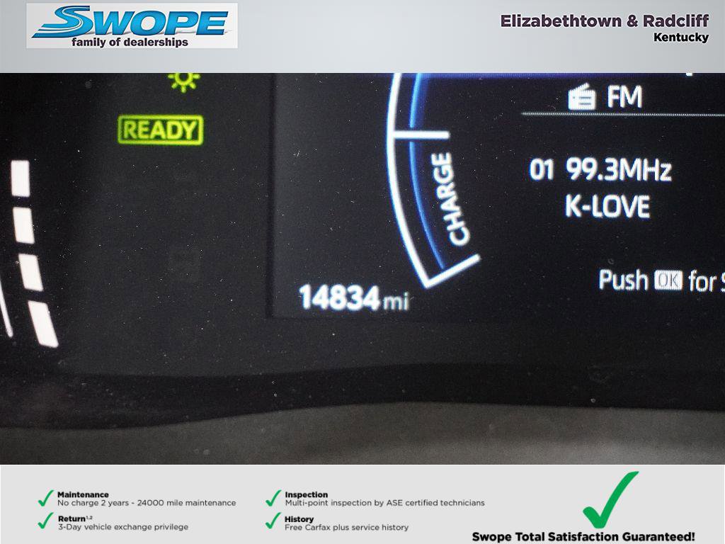 Used 2025 Toyota Camry LE FWD image 17