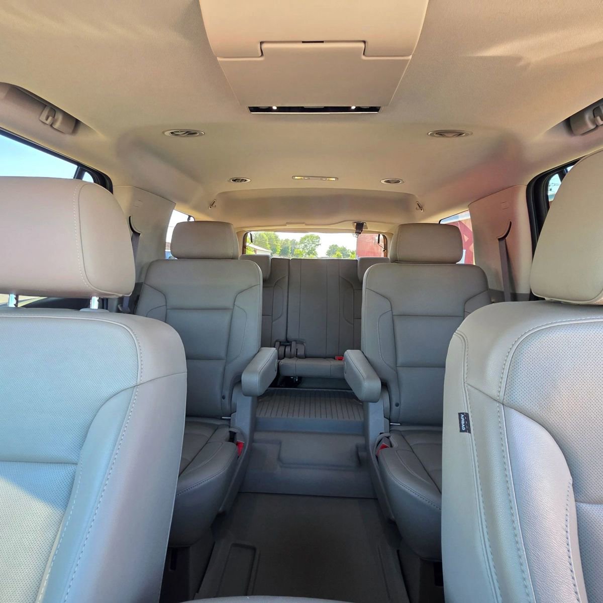 Used 2018 GMC Yukon SLT w/ Premium Edition AWD/4WD image 23