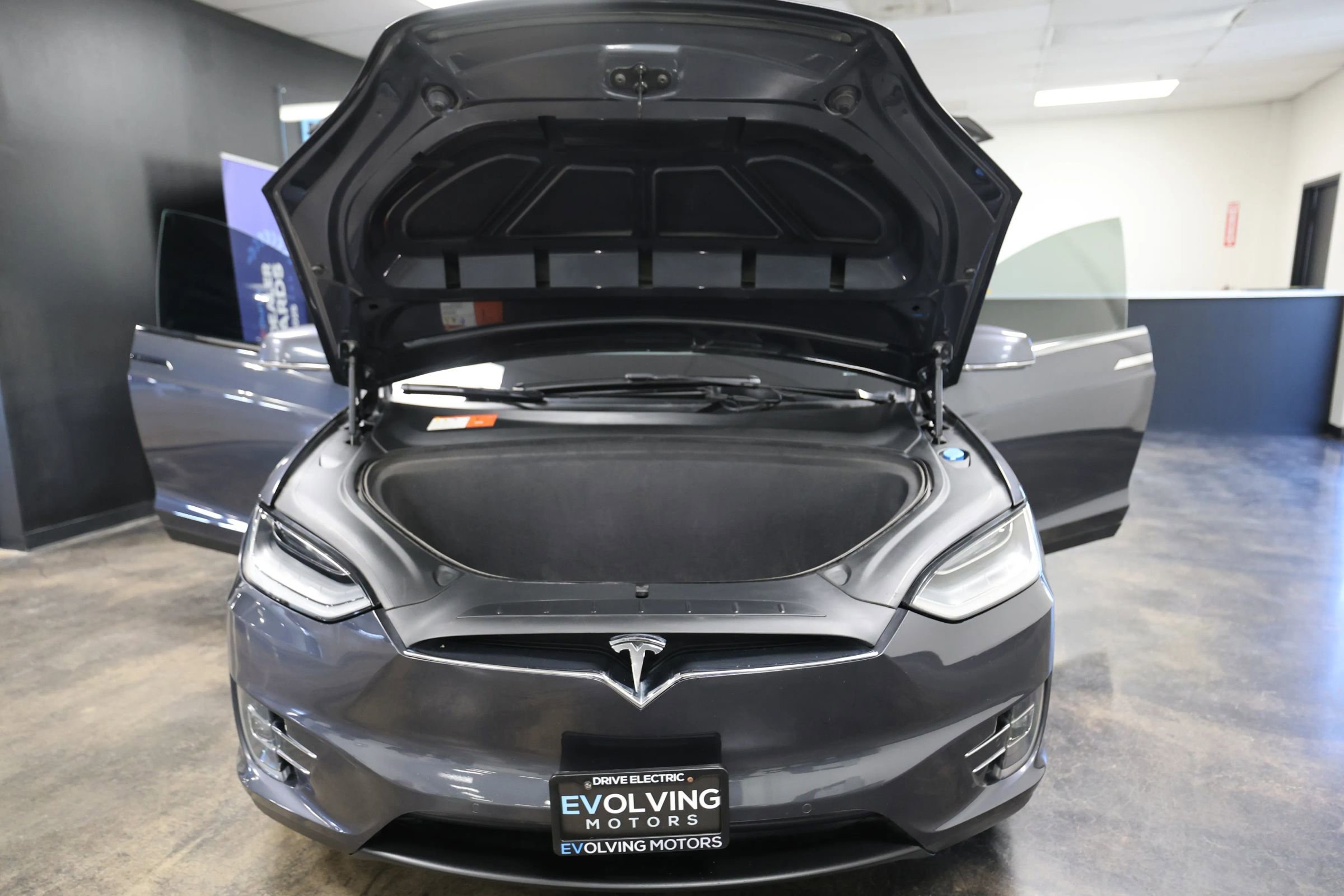 Used 2016 Tesla Model X 90D AWD/4WD image 53