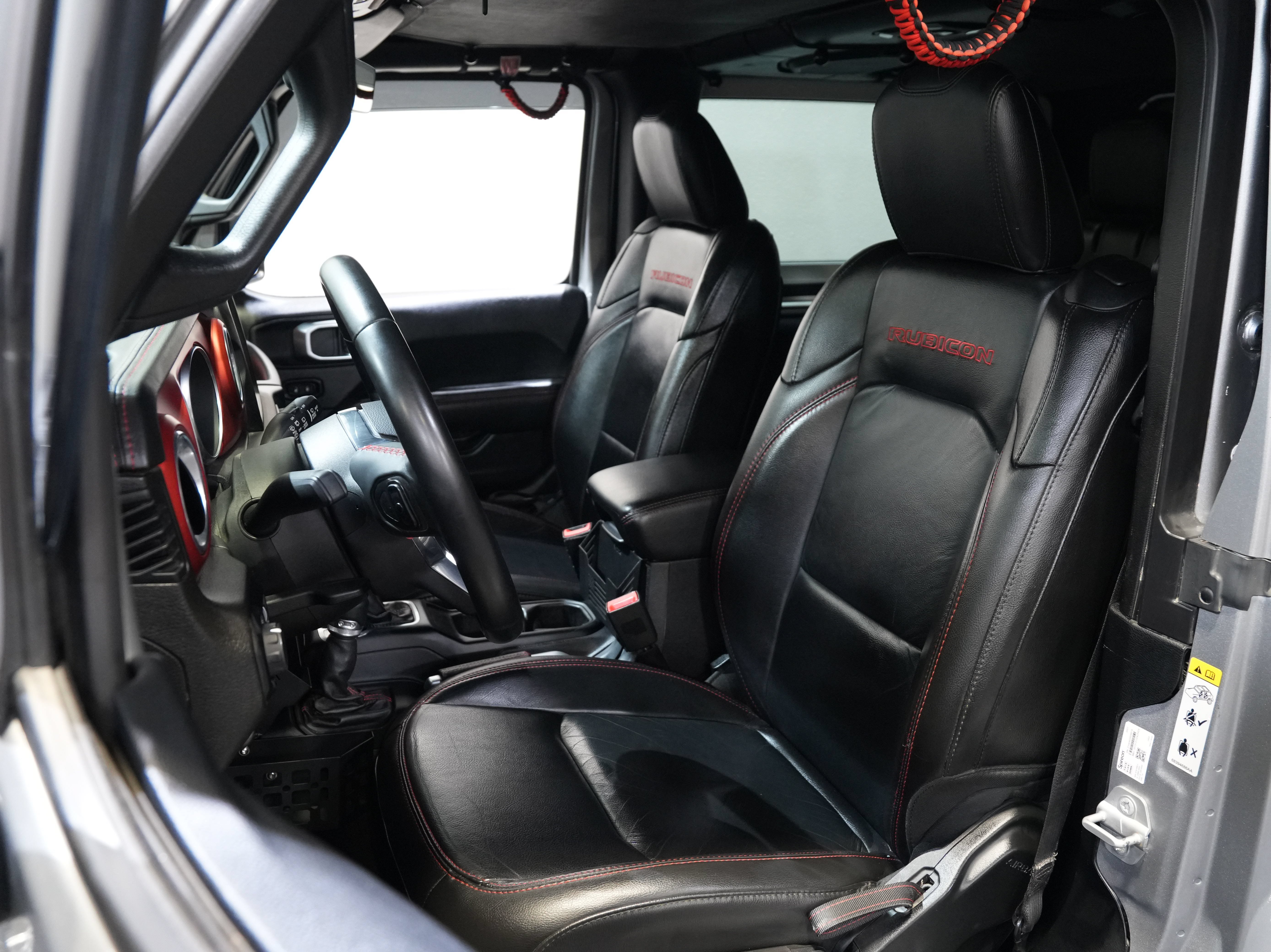 Used 2018 Jeep Wrangler Rubicon AWD/4WD image 29