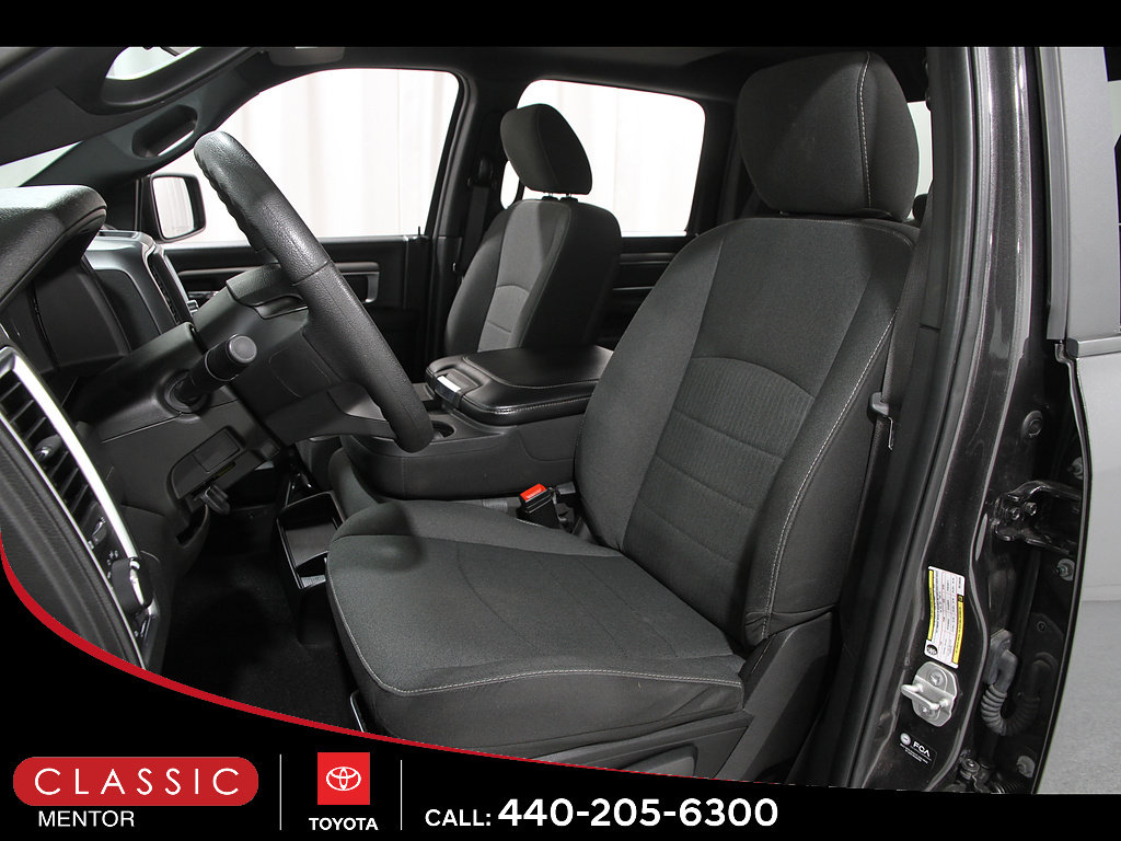 Used 2024 RAM 1500 Classic Warlock AWD/4WD image 5
