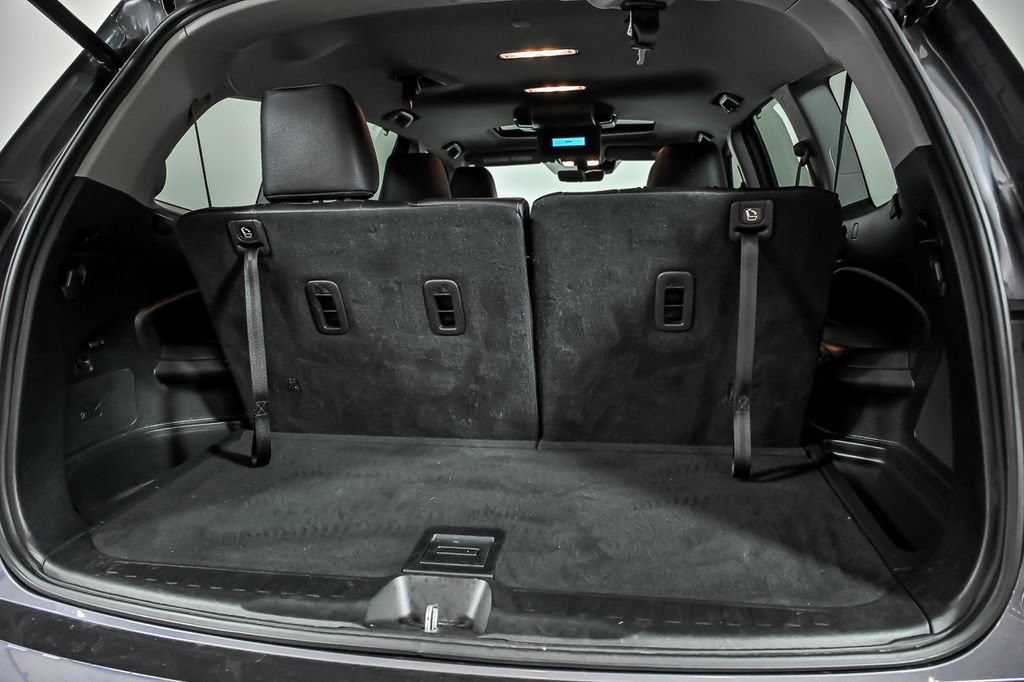 Used 2020 Honda Pilot Touring image 9