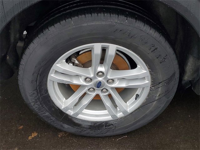 Certified 2023 Ford Explorer XLT image 5