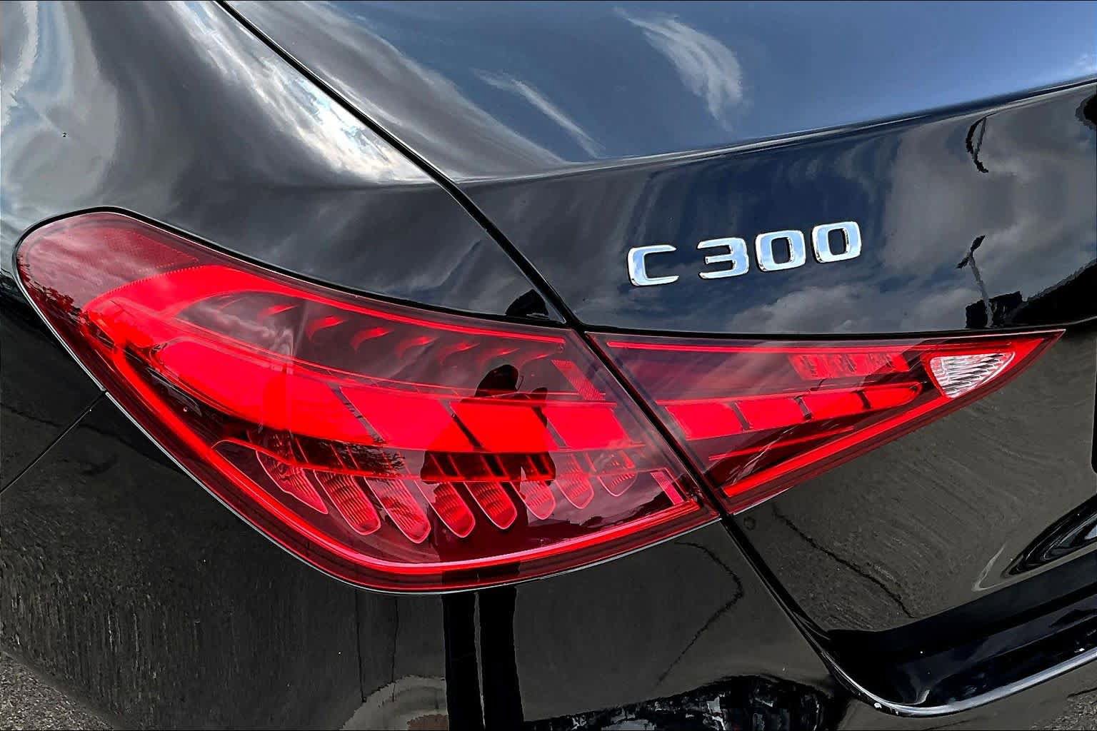 Certified 2023 Mercedes-Benz C 300 4MATIC Sedan image 29