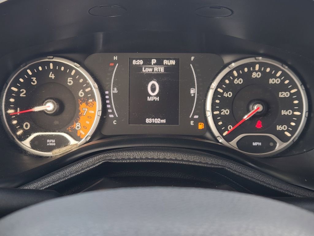 Used 2018 Jeep Renegade Altitude FWD image 17