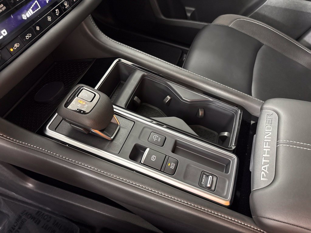New 2026 Nissan Pathfinder SL FWD image 40