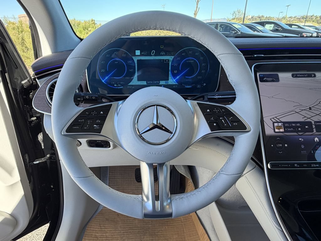 New 2026 Mercedes-Benz EQE 320 4MATIC SUV image 21
