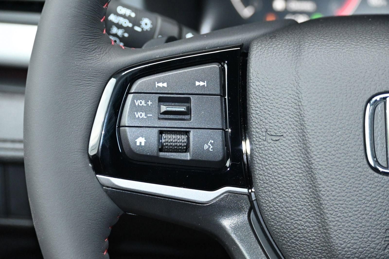 New 2026 Honda Odyssey Sport-L image 24