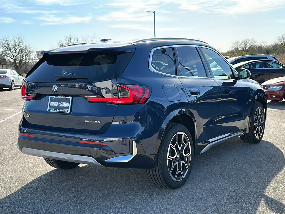 New 2026 BMW X1 xDrive28i w/ Technology Package AWD/4WD image 8
