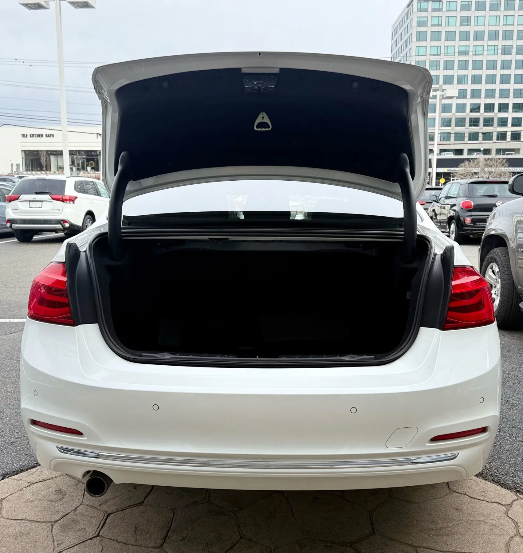 Used 2016 BMW 328d xDrive Sedan image 46