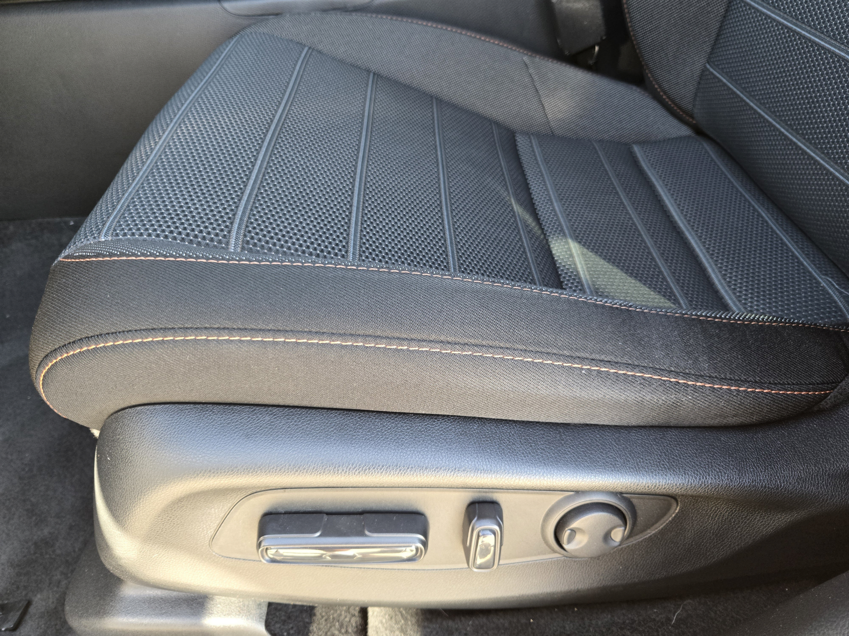Used 2025 Honda CR-V Sport image 22