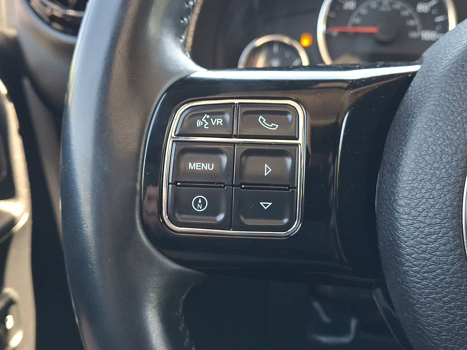 Used 2014 Jeep Wrangler Unlimited Sahara AWD/4WD image 19